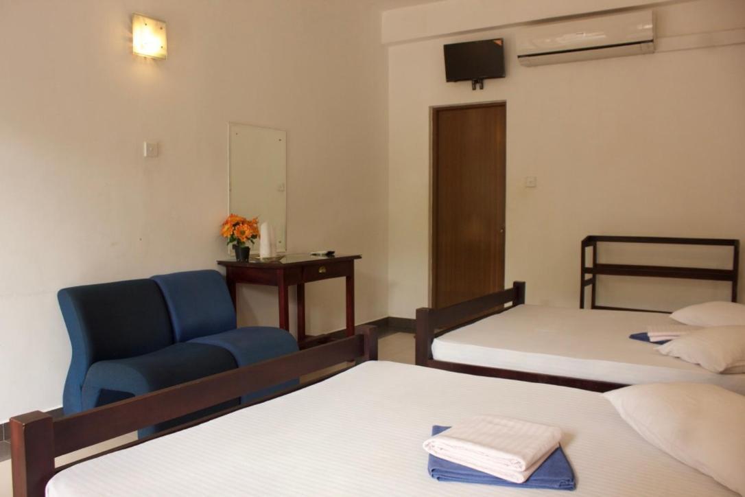 Hotel Senora Kataragama Eksteriør billede