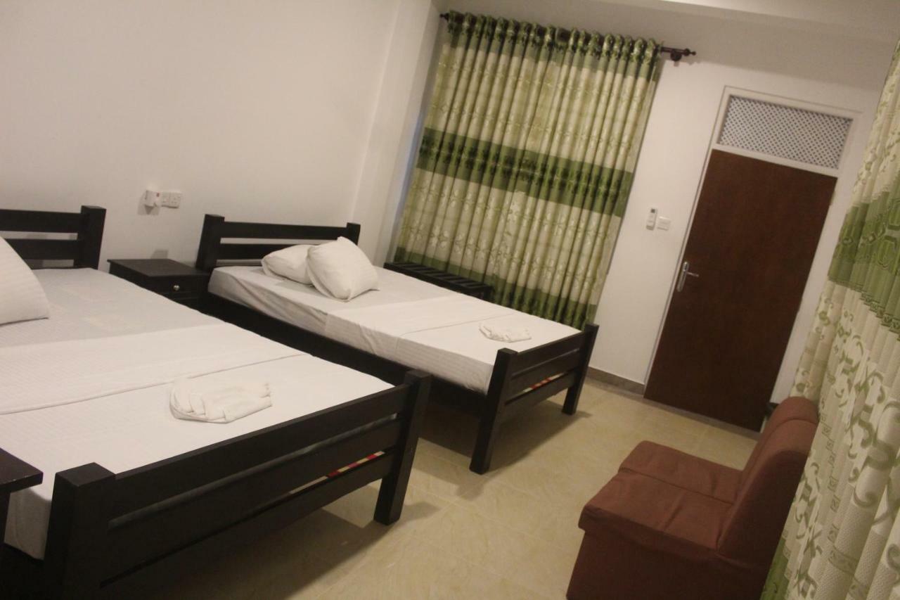 Hotel Senora Kataragama Eksteriør billede