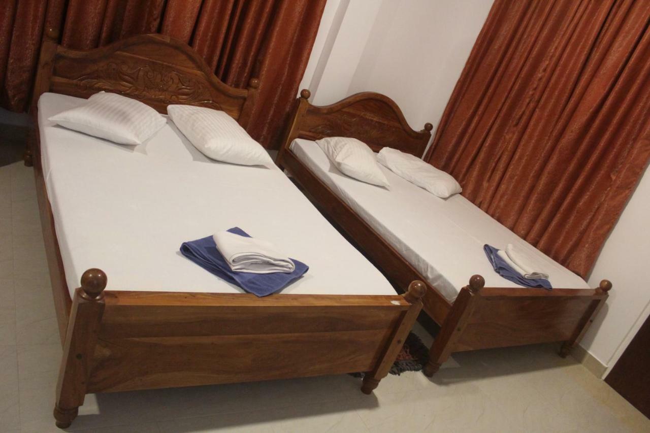 Hotel Senora Kataragama Eksteriør billede