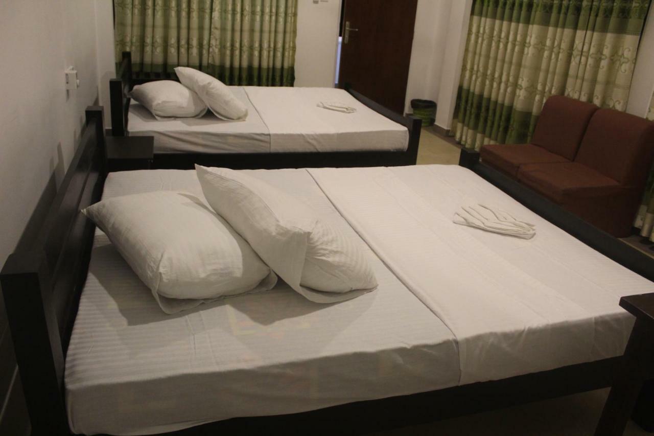 Hotel Senora Kataragama Eksteriør billede